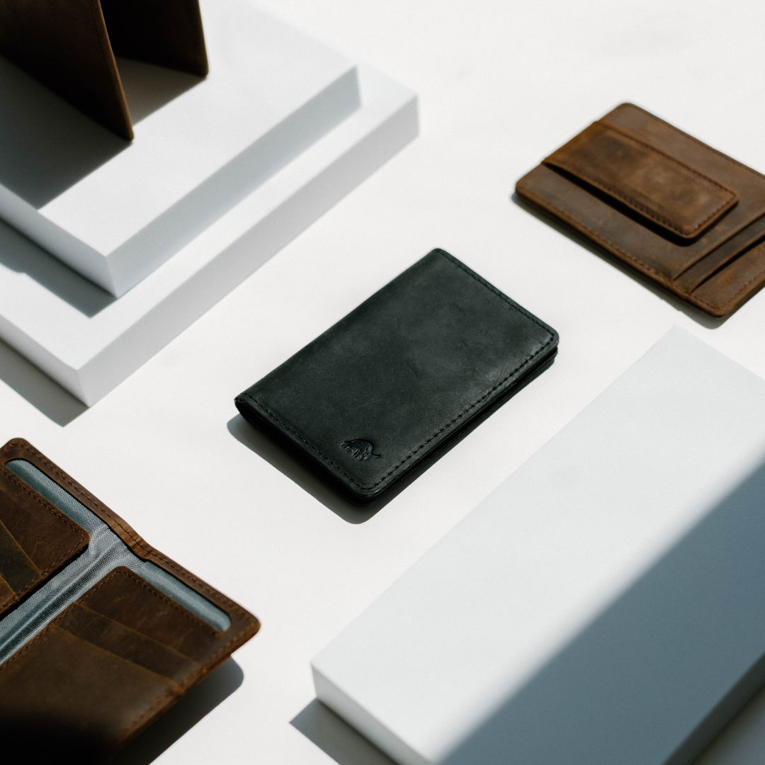 BACKORDER The Messenger Wallet - BLACK EDITION