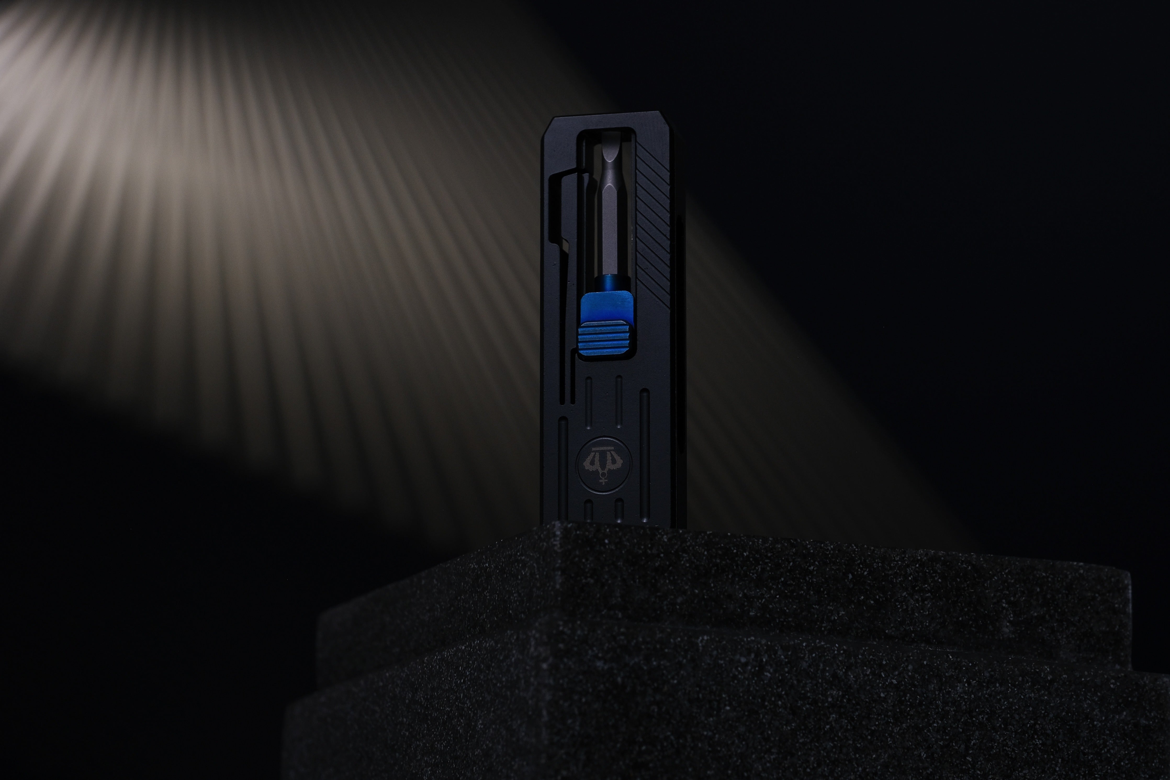 Slidecatch Black Titanium - EDC Tool