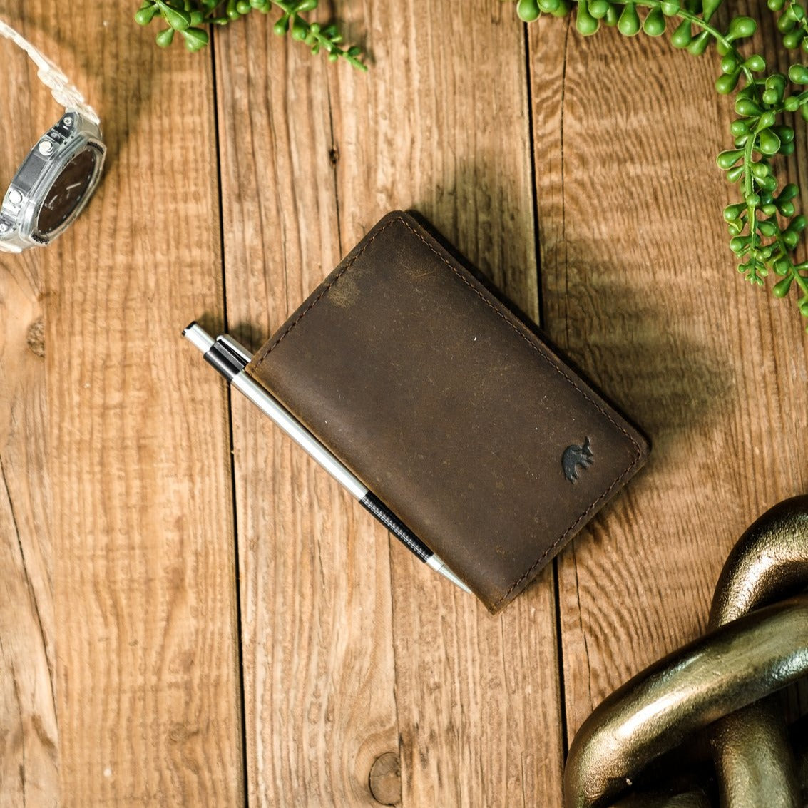 BACKORDER The Messenger Wallet - Terra