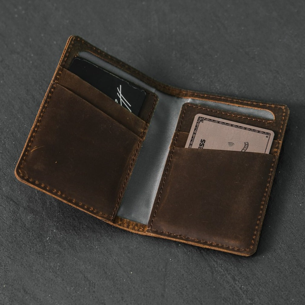 BACKORDER The Messenger Wallet - Terra