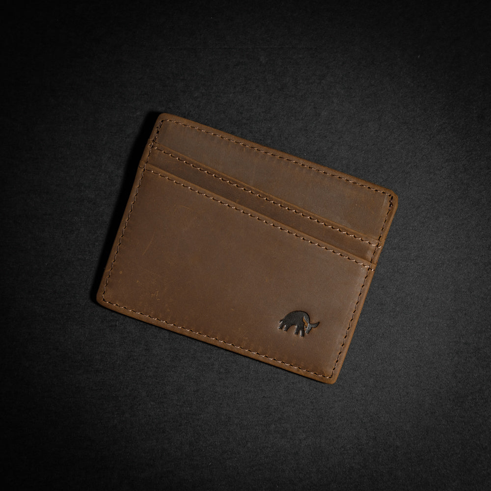 The Card Holder - Terra