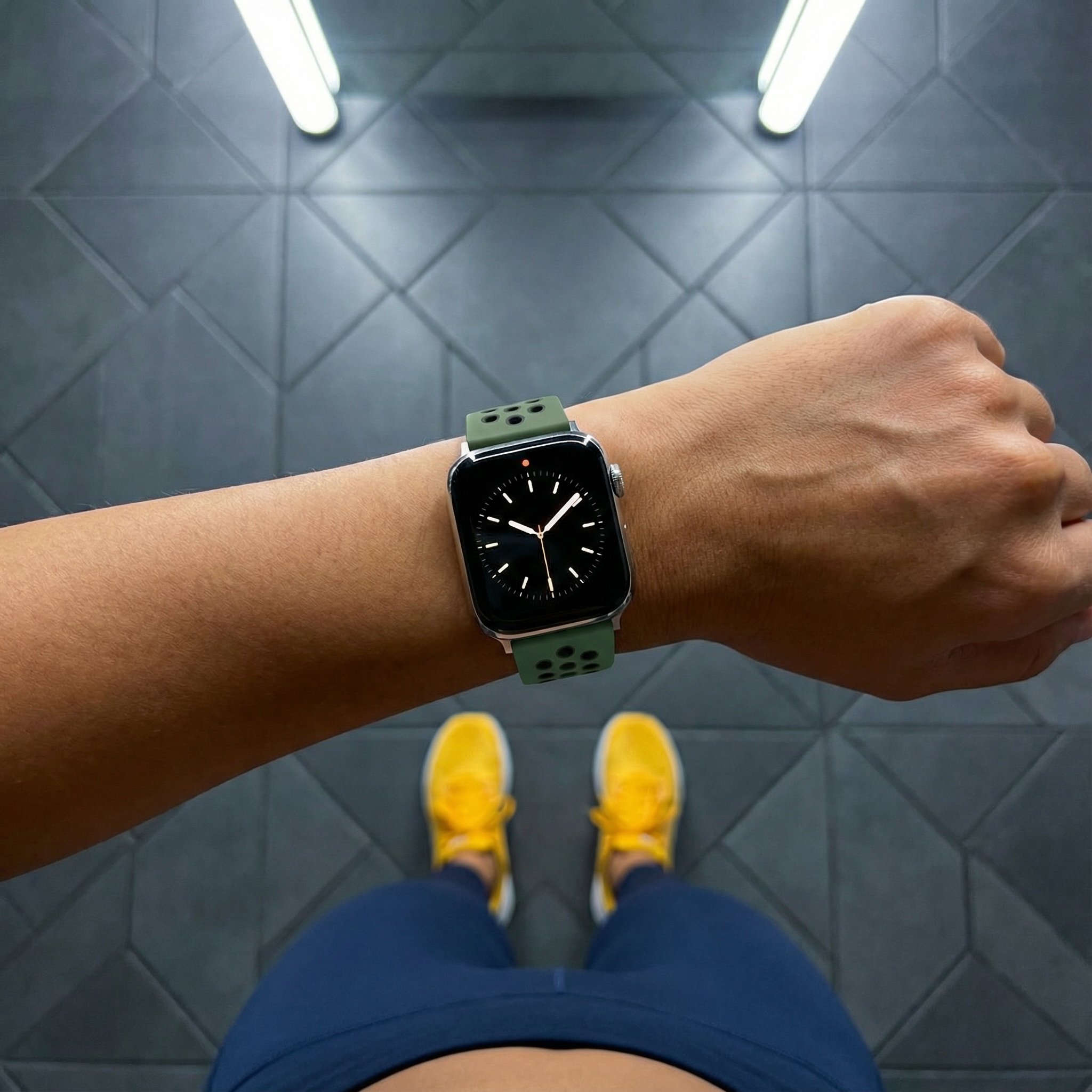 Apple Watch Tropical Style Army Green Watch Band