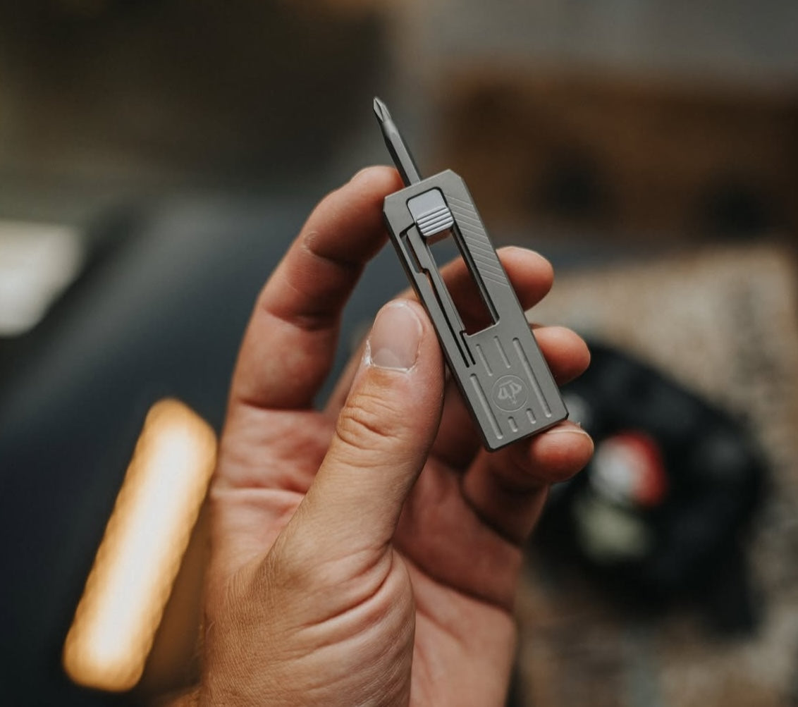 Slidecatch Grey Titanium - EDC Tool