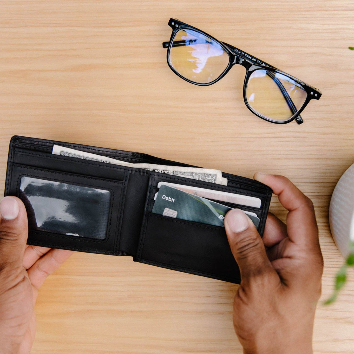 BACKORDER - Bifold Wallet - Black Edition