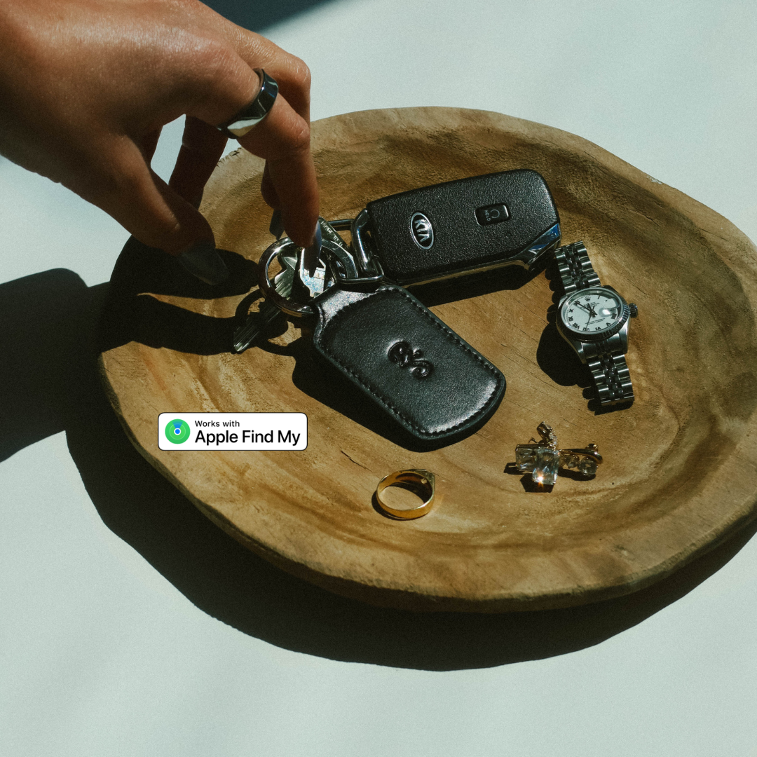 The Trace Trackable Keychain - BLACK