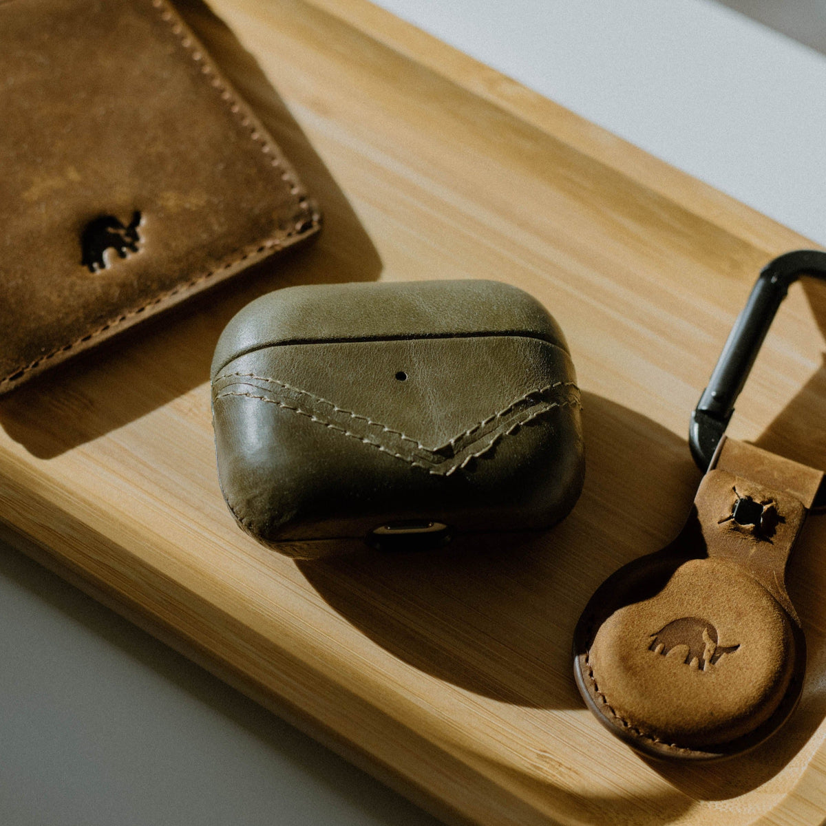 LAST CHANCE Leather AirPods Cases - MAVERICK