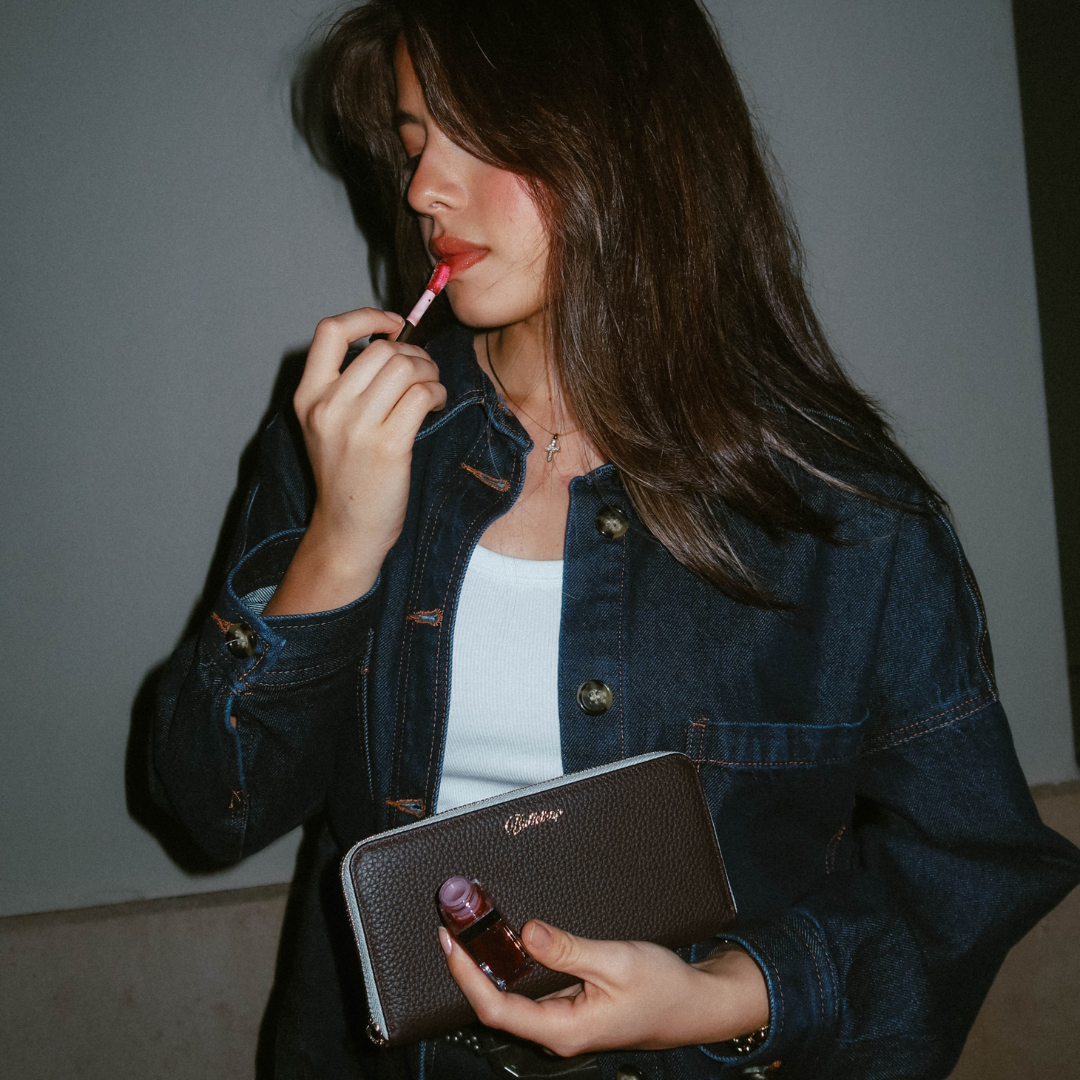 The Dolly Trackable Wallet  - Cocoa/Bluebelle