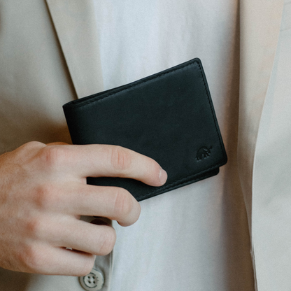 BACKORDER - Bifold Wallet - Black Edition